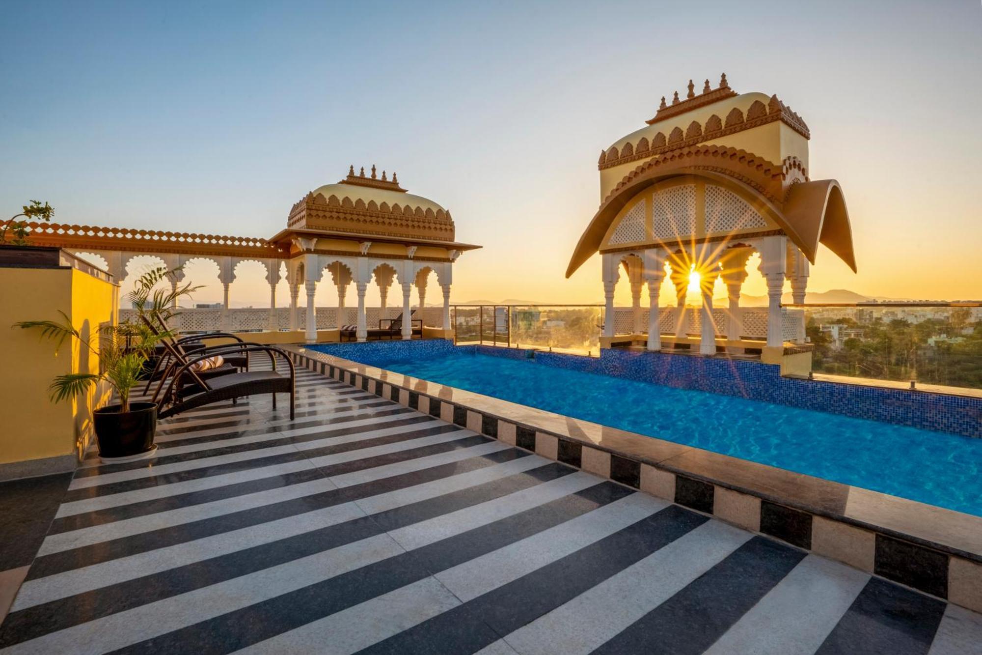 Sterling Balicha Udaipur Hotel Bagian luar foto